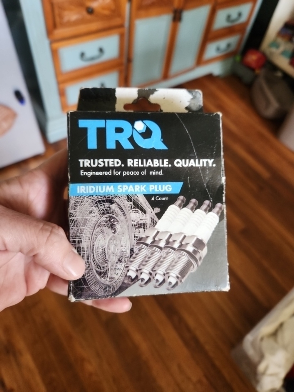 TRQ Iridium Spark Plug brand new 4 Quantity SPA02108 TRSFE65IPR11S